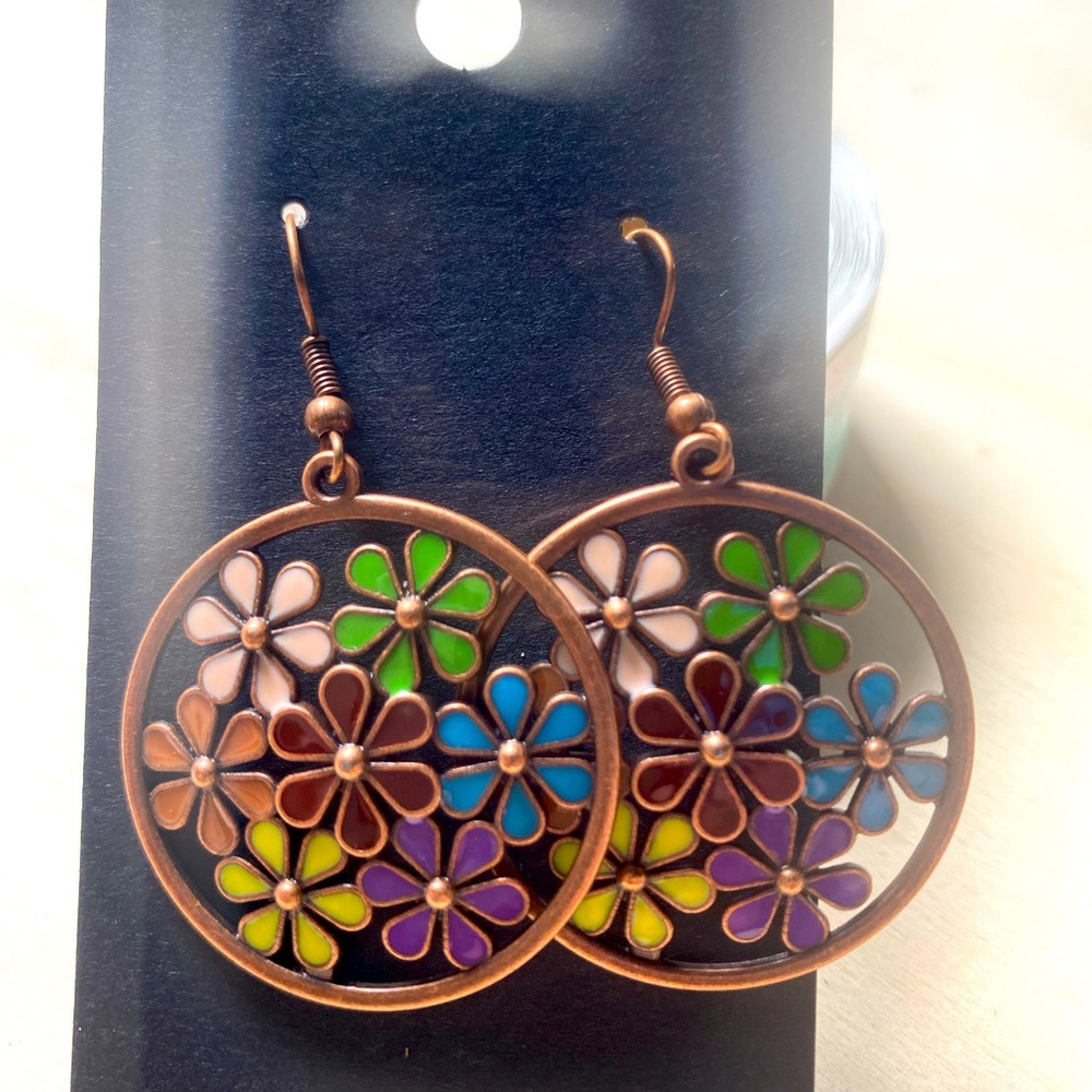 Metal flower earrings - Picture 1 of 1